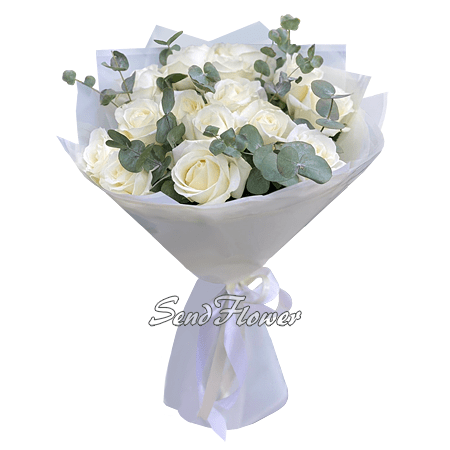 Bouquet of white roses (60 cm.) with eucalyptus